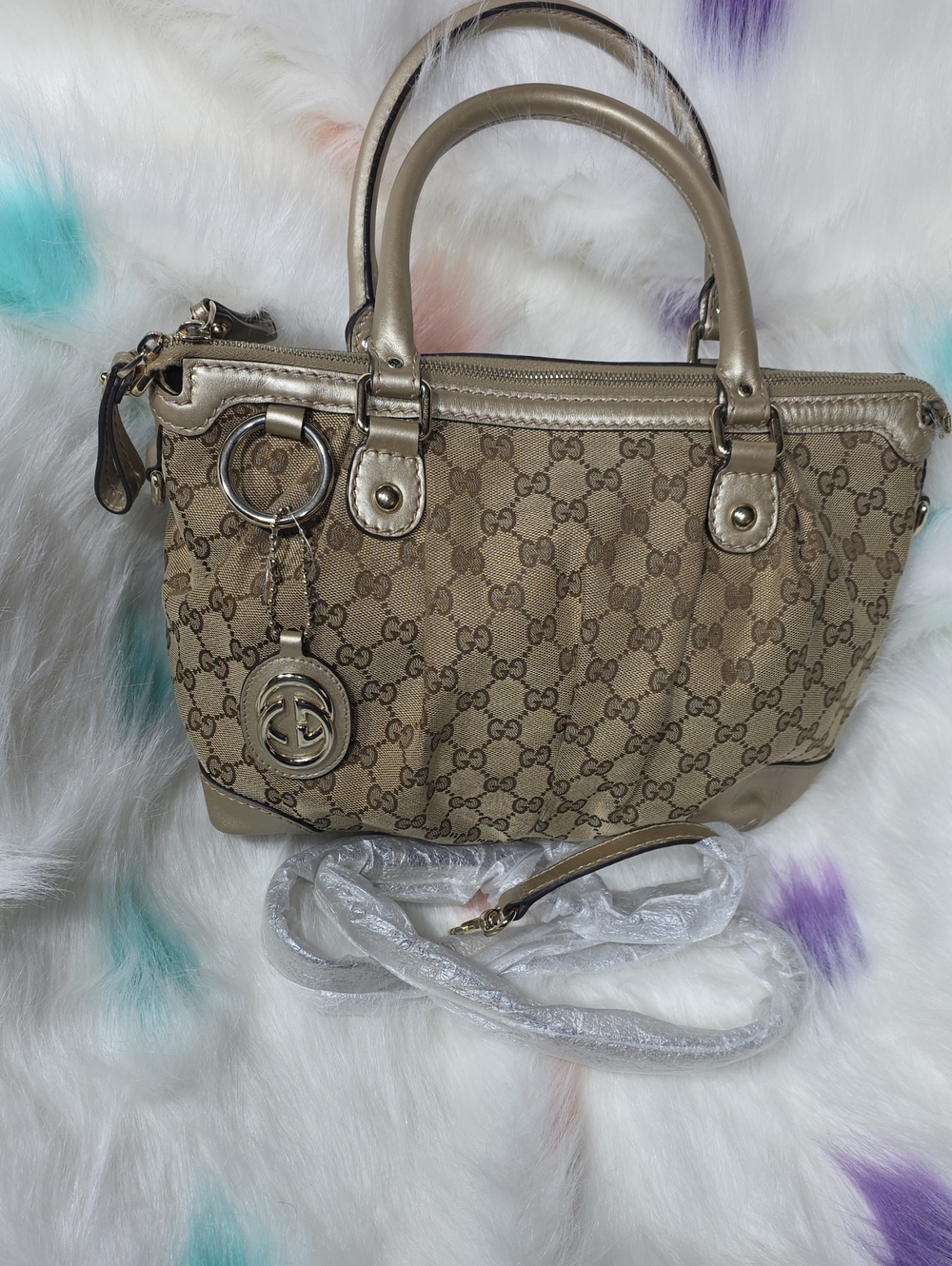 Authentic Gucci Brown Beige GG Canvas Shoulder Satchel with Gold Charm - Picture 7 of 8